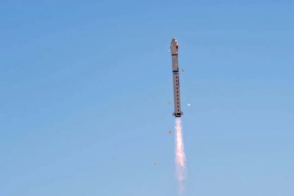配资网app官方免费下载安装 一箭十二星！全球首个太空计算星座成功发射